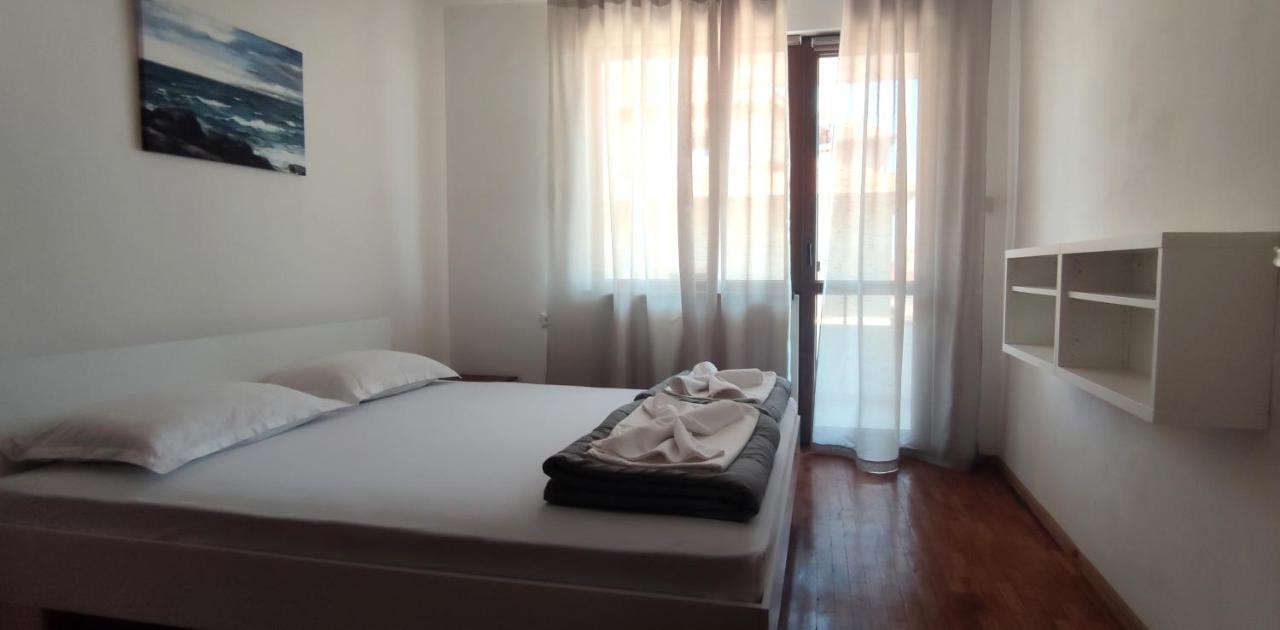 צ'רנומורץ Yanevi Apartments מראה חיצוני תמונה