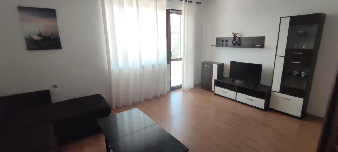 צ'רנומורץ Yanevi Apartments מראה חיצוני תמונה