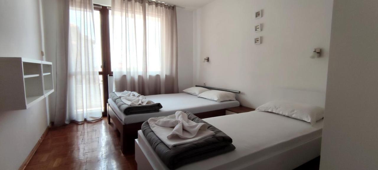 צ'רנומורץ Yanevi Apartments מראה חיצוני תמונה